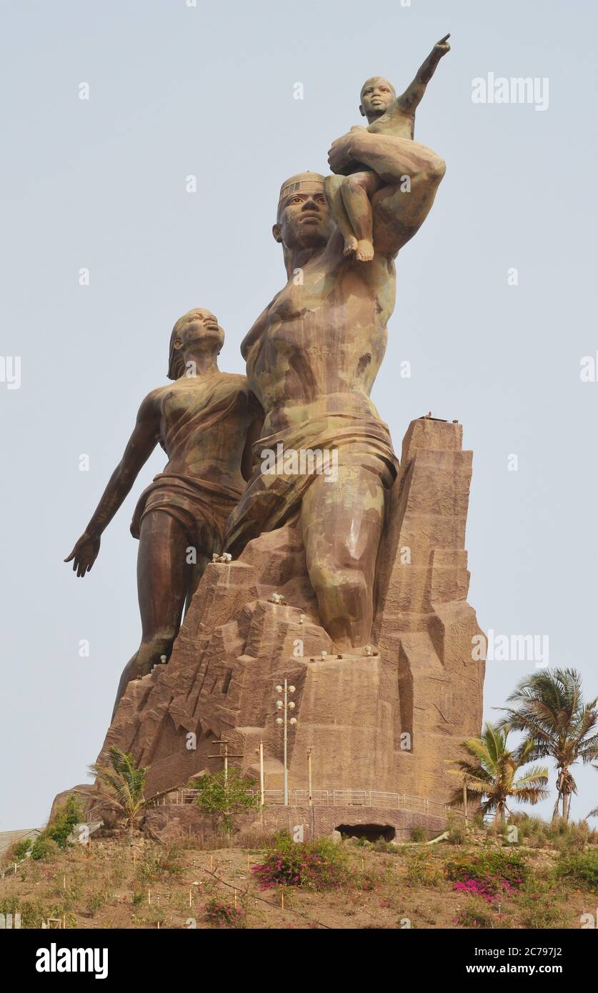 Das viel kritisierte afrikanische Renaissance-Denkmal in Dakar, Senegal Stockfoto