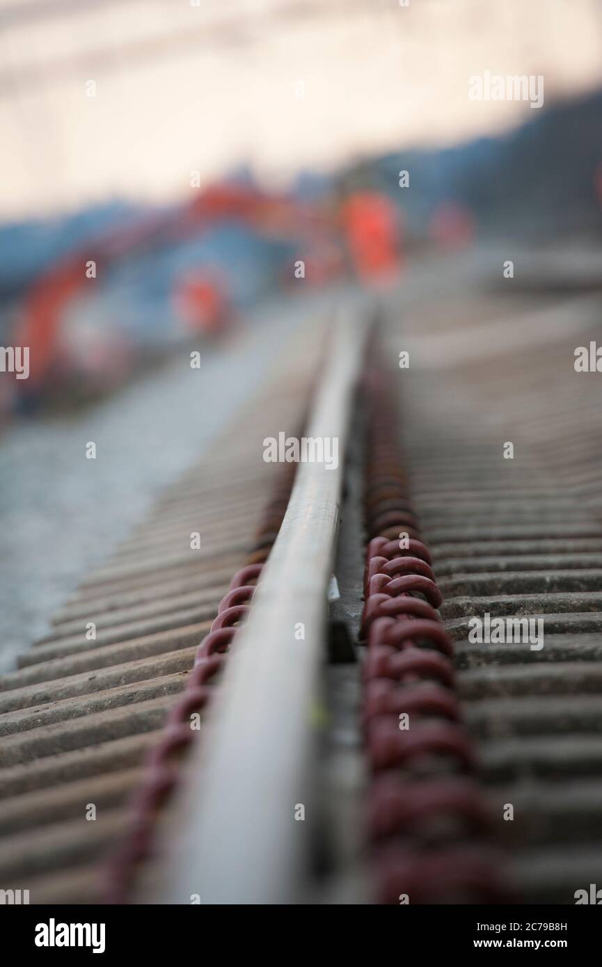 Eisenbahn Permanent Way Team arbeitet auf Eisenbahnstrecke in Großbritannien. Stockfoto