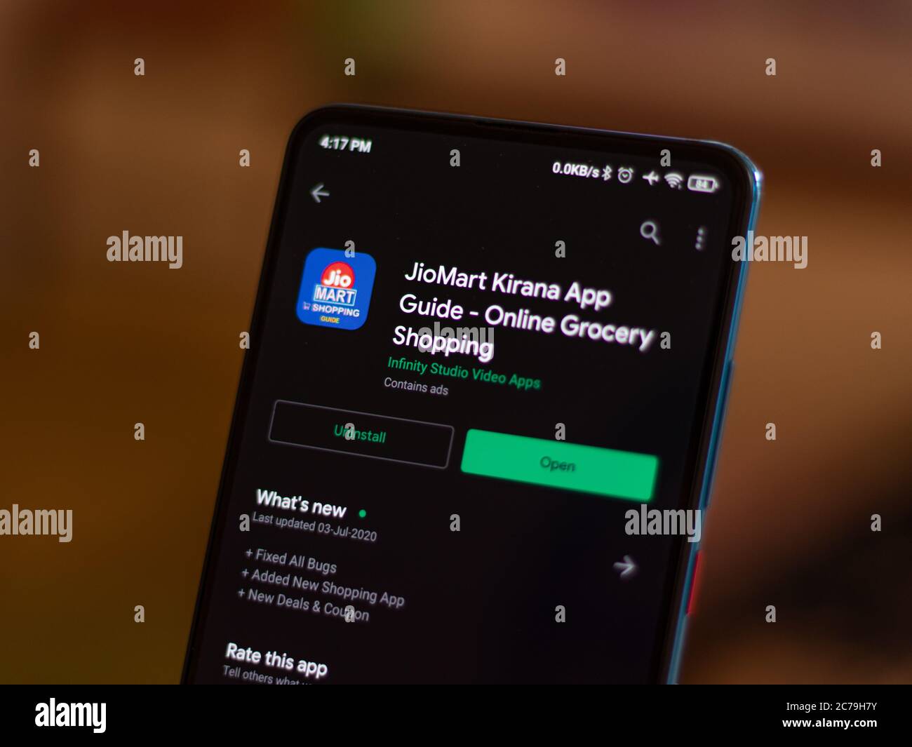 Assam, indien - 7. Juli 2020 : Jiomart kirana App für den Kauf von Lebensmitteln online. Stockfoto