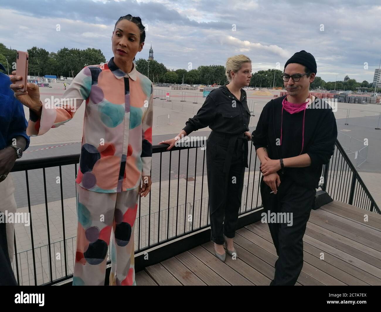 Burhan Qurbani, Jella Haase, Welket Bungué, Albrecht Schuch und Annabelle Mandeng bei der Hamburg-Premiere des Dramas Berlin Alexanderplatz im Autokin Stockfoto