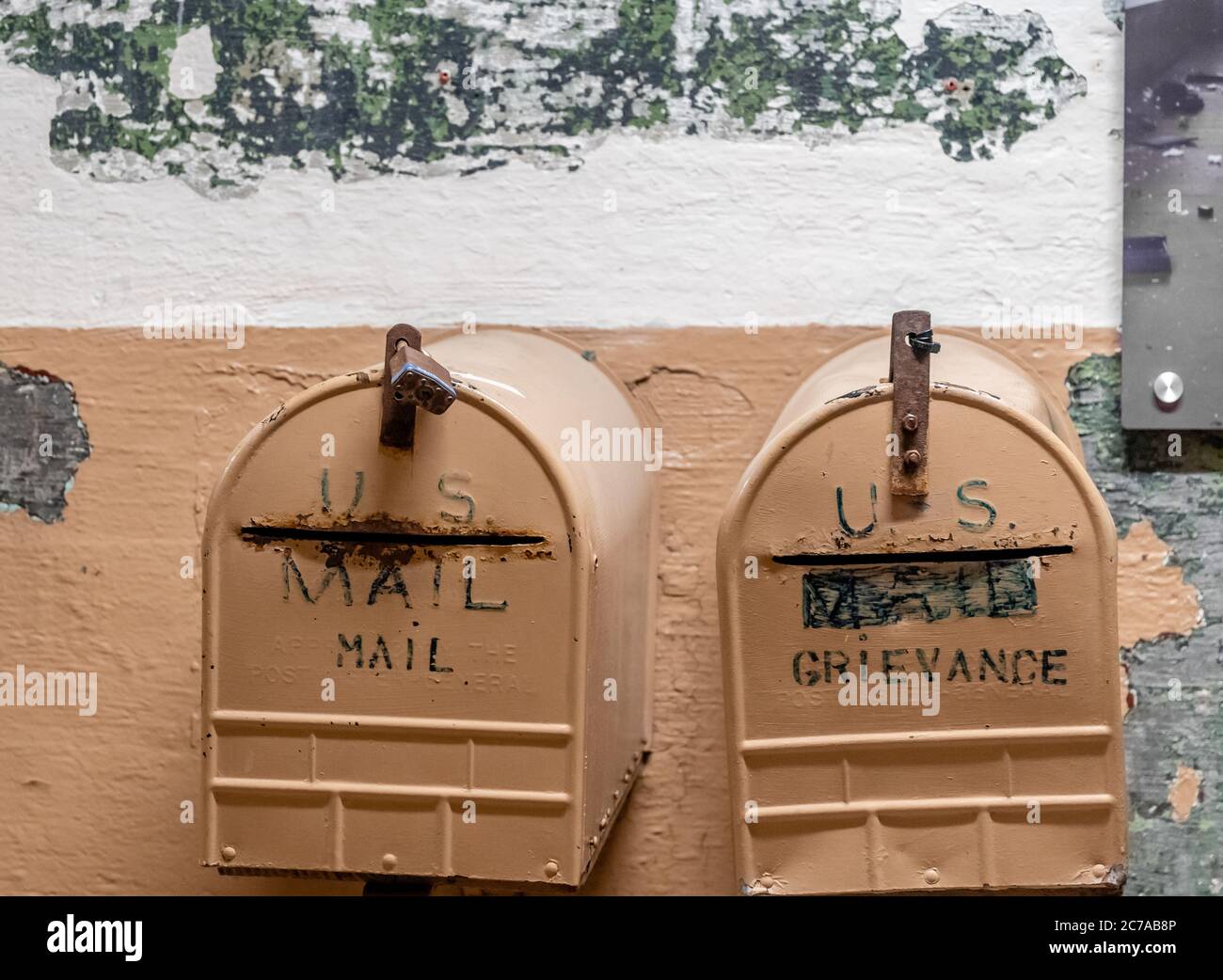 Poststelle und Briefkasten im Gefängnis von Tennessee Stockfoto