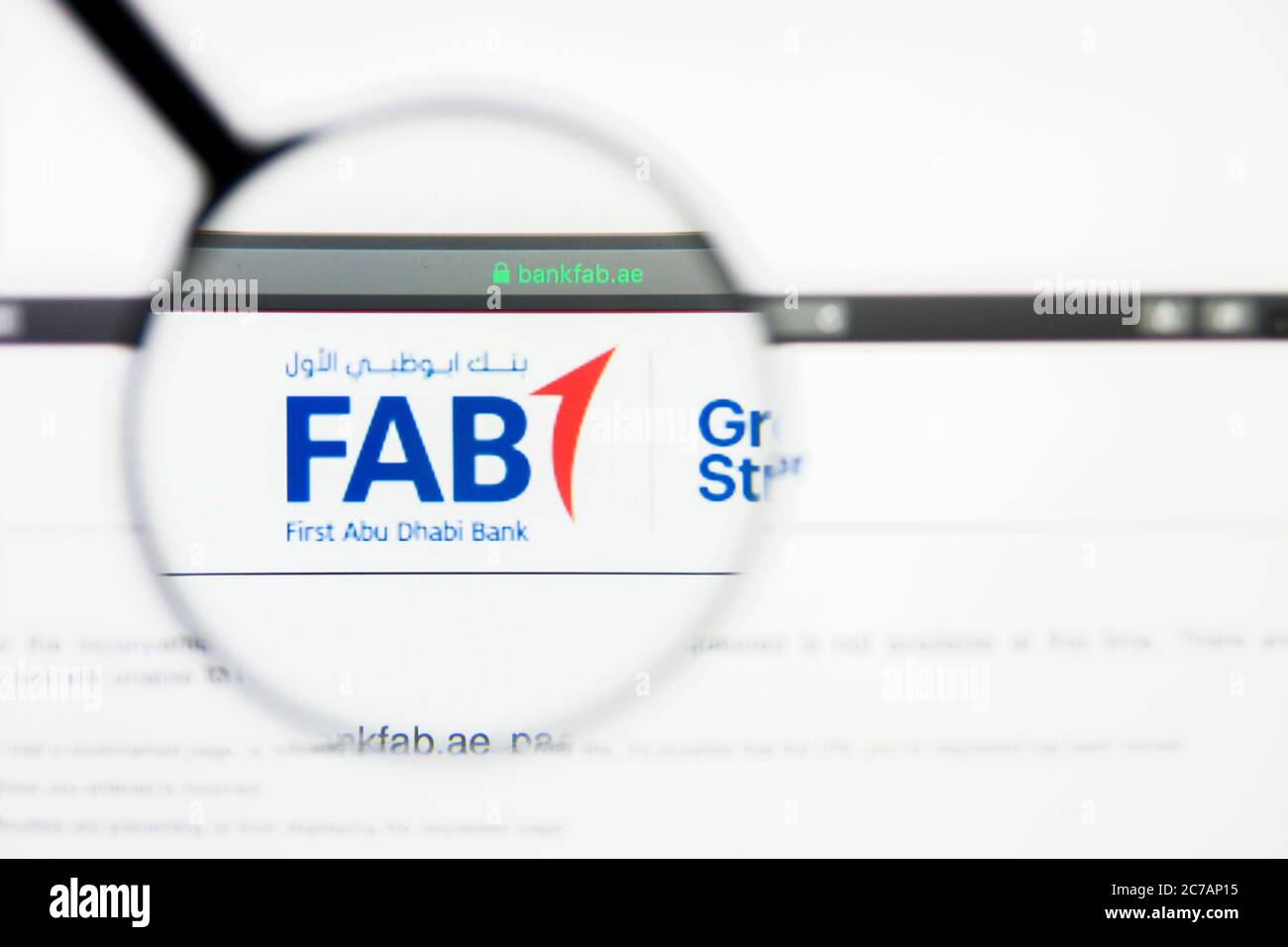 Los Angeles, Kalifornien, USA - 5. April 2019: Illustrative Editorial der Homepage der ersten Abu Dhabi Bank Webseite. Erstes Abu Dhabi Bank Logo sichtbar auf Stockfoto