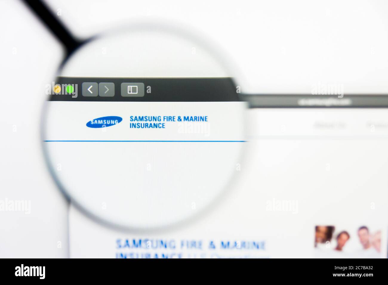 Los Angeles, Kalifornien, USA - 25. März 2019: Illustrative Editorial der Samsung Fire and Marine Website Homepage. Samsung Fire and Marine Logo sichtbar Stockfoto