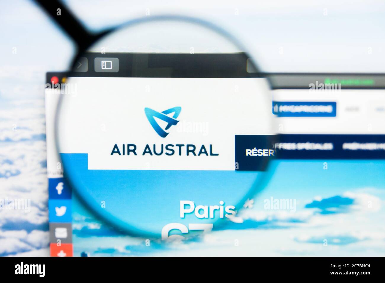 Los Angeles, Kalifornien, USA - 21. März 2019: Illustrative Editorial der Homepage von Air Austral. Air Austral Logo auf dem Display sichtbar. Stockfoto