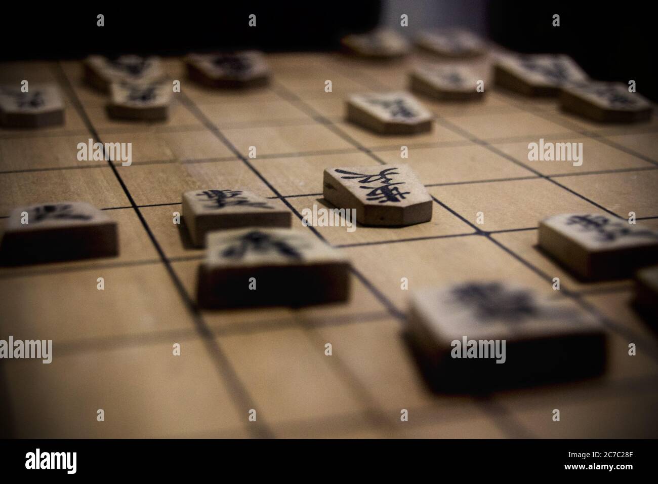 Nahaufnahme eines traditionellen japanischen Shogi-Brettspiels Stockfoto