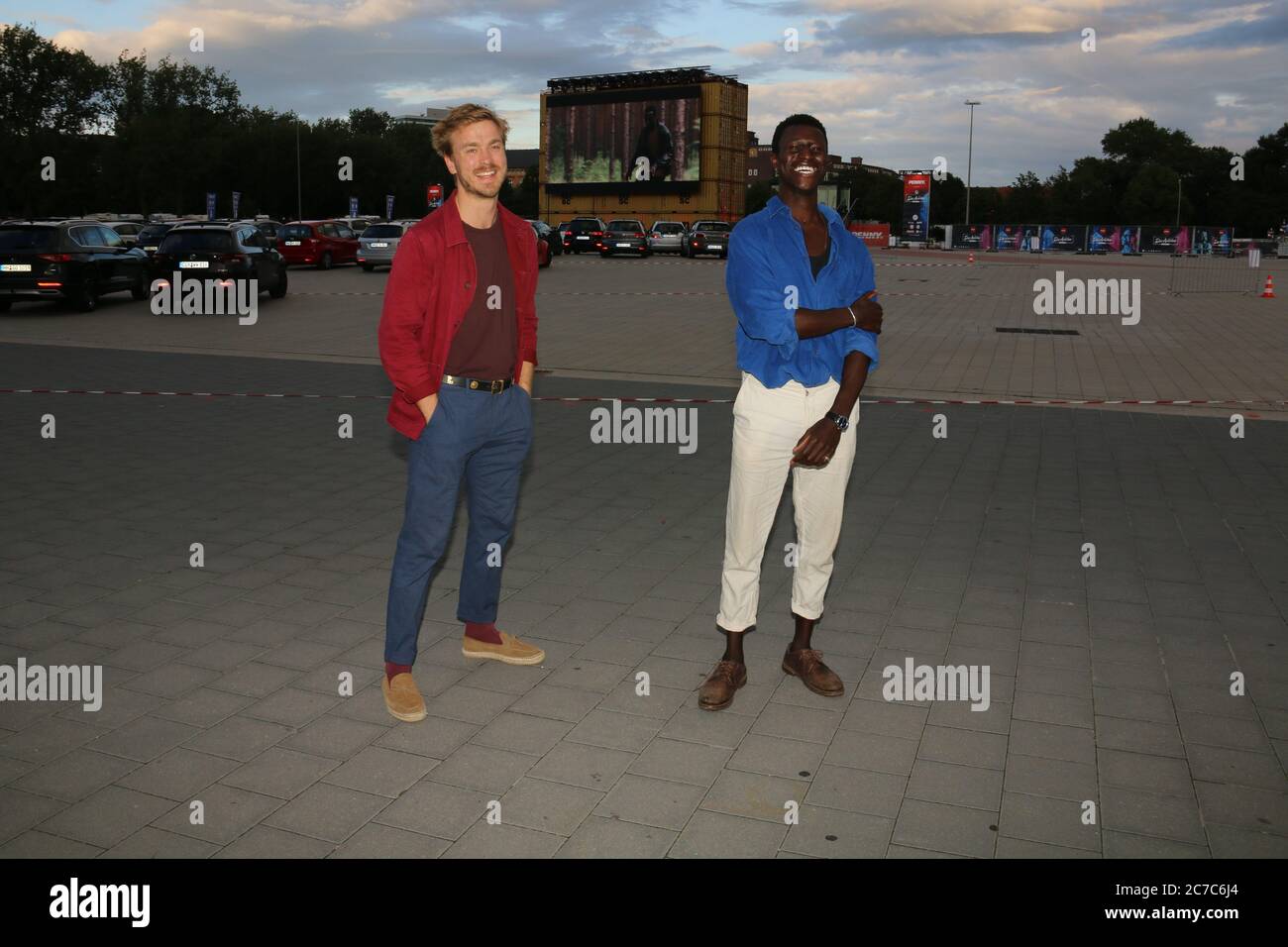 Albrecht Schuch, Burhan Qurbani, Welket Bungue, Annabelle Mandeng und Jella Haase bei der Premiere des Kinofilms 'Berlin Alexanderplatz' im Autokino B Stockfoto