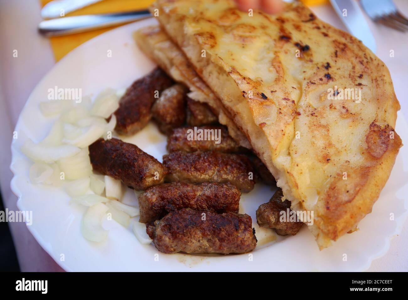 Traditionelle bosnische Küche Stockfoto