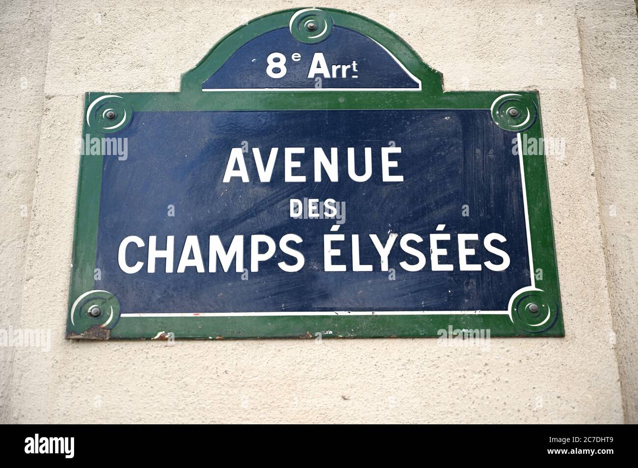 Straßenschild Avenue des Champs Elysées - Paris Stockfoto