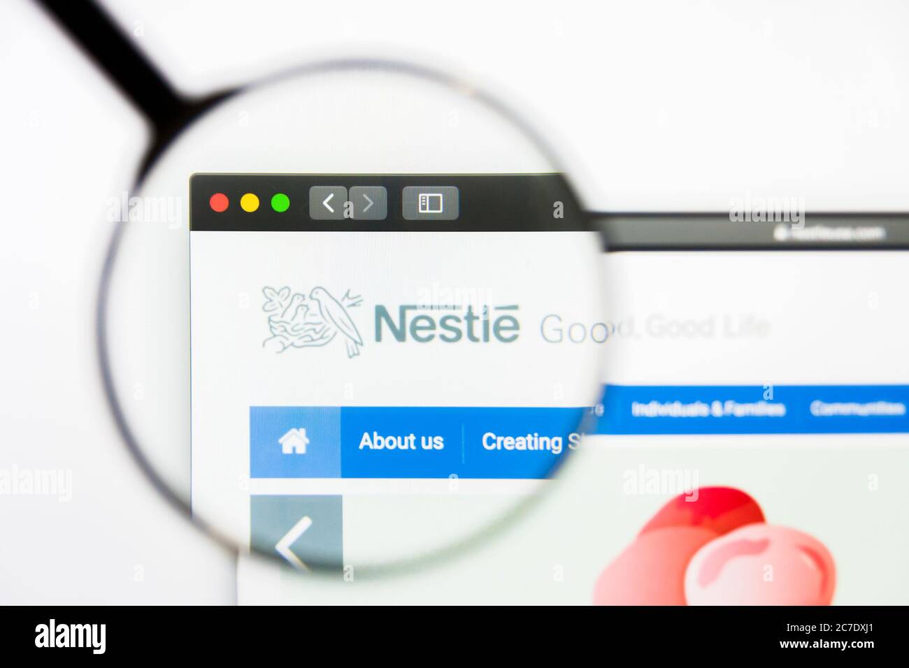 Los Angeles, California, USA - 13. März 2019: Illustrative Editorial, Nestle Website Homepage. Nestle-Logo auf dem Display sichtbar Stockfoto