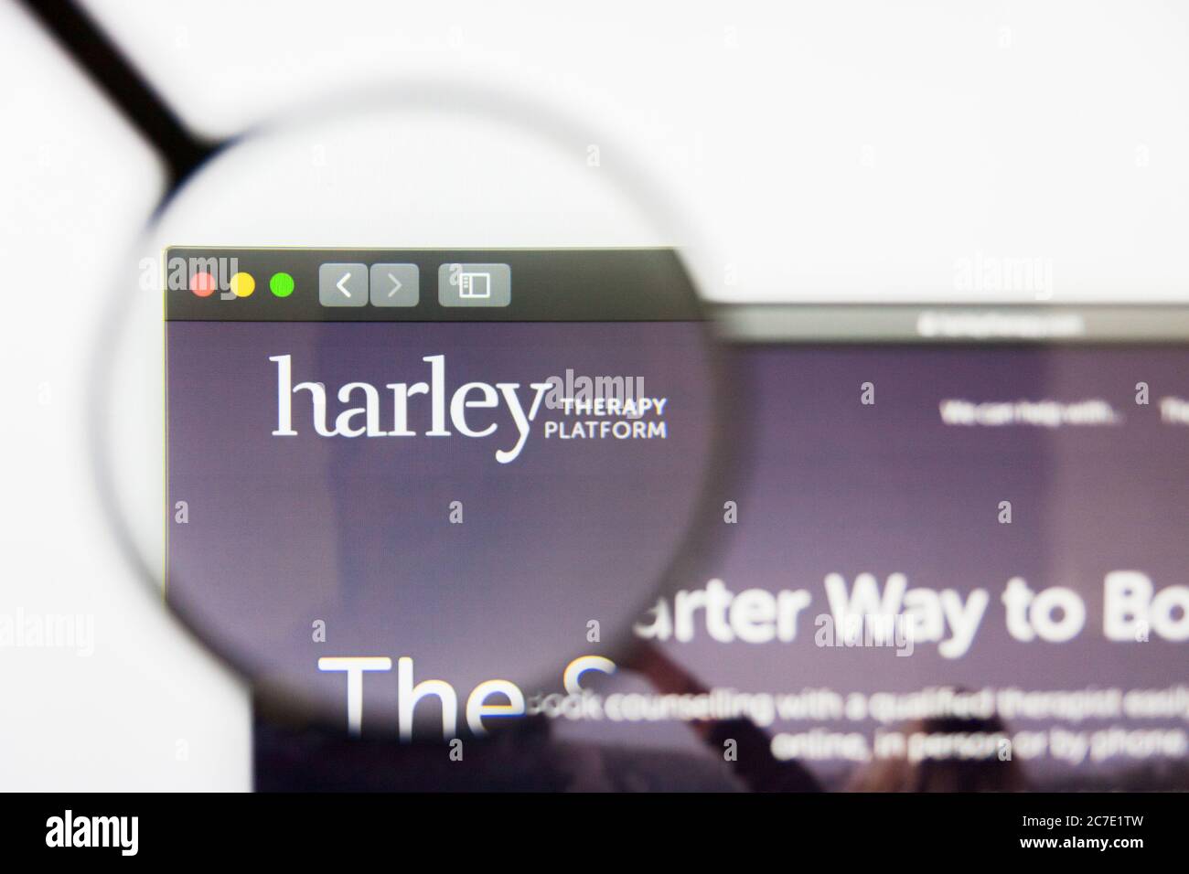 San Francisco, California, USA - 29. März 2019: Illustrative Editorial der Harley Therapy Website Homepage. Harley Therapy Logo sichtbar auf dem Display Stockfoto