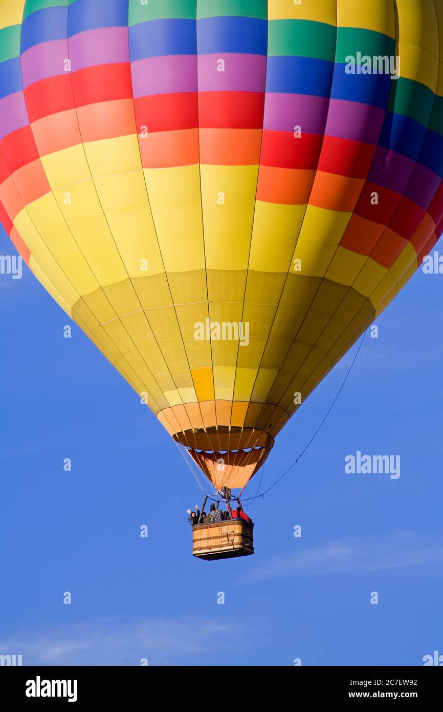 Heißluftballon in der Weinregion Temecula Valley in Südkalifornien Stockfoto