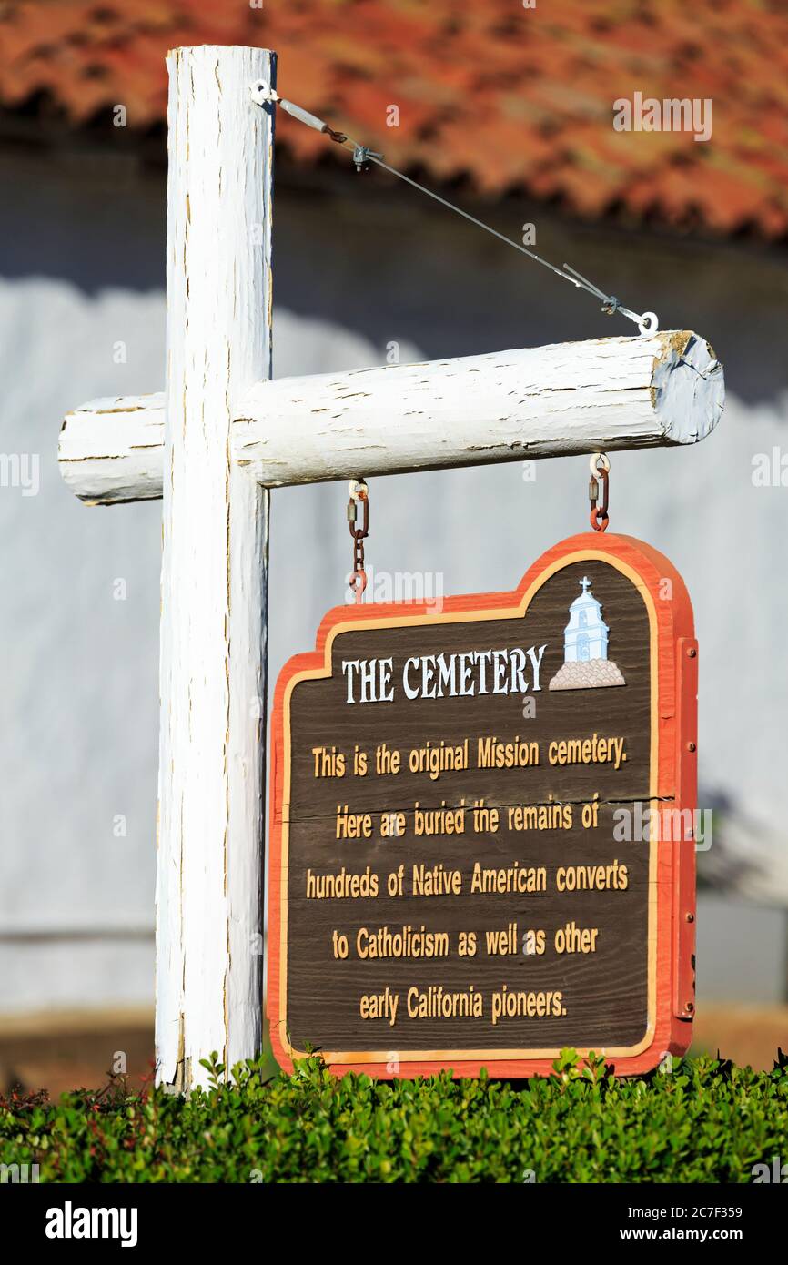 Der Friedhof, San Antonio de Pala Mission, Pala Indianerreservat, San Diego County, Kalifornien, USA Stockfoto