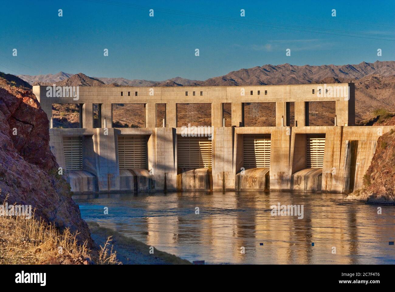 Parker Dam am Colorado River, Grenze zu Kalifornien, Arizona, USA Stockfoto