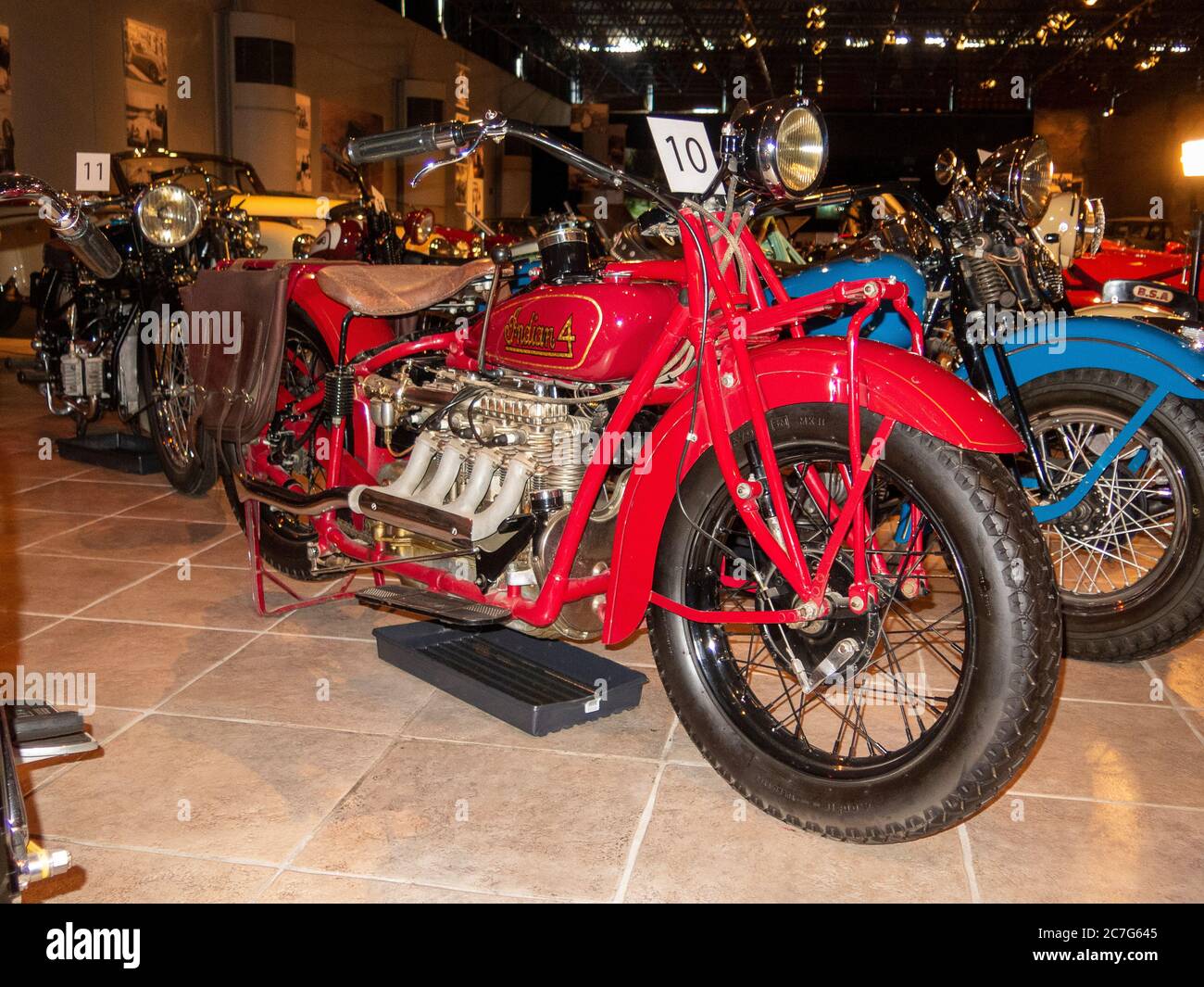 Indisches Inline-4-Zylinder-Motorrad, das Royal Automobile Museum  Stockfotografie - Alamy
