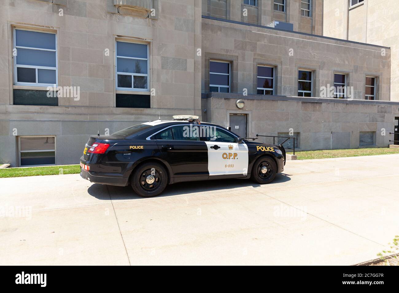 Kanadische P.P. Ontario Provincial Police Car Geparkt In Goderich Canada Police Cruiser Police Interceptor Sedan Ford Taurus Stockfoto