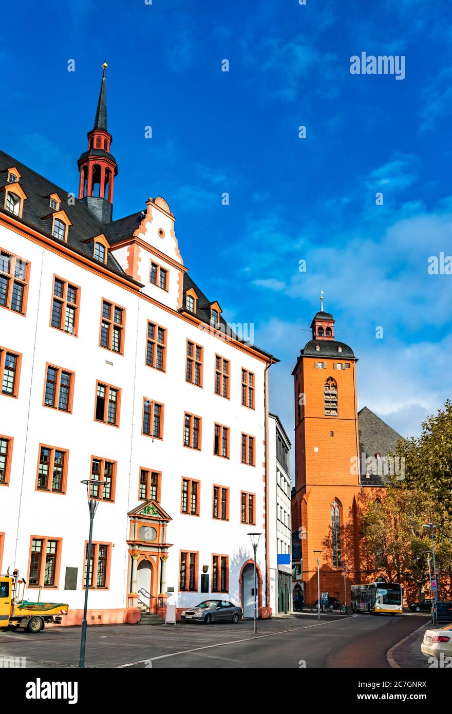 Domus Universitatis und St. Quintin Kirche in Mainz, Deutschland Stockfoto
