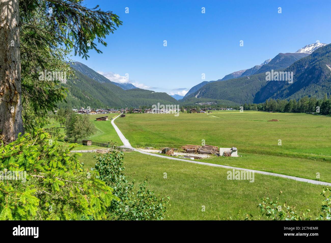 Europa, Österreich, Tirol, Ötztal Alpen, Ötztal, Blick nach Oberried im Ötztal Stockfoto