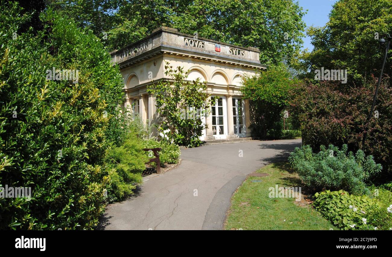 BATH, ENGLAND, VEREINIGTES KÖNIGREICH - Jul 10, 2019: The Botanical Gardens, Royal Victoria Park, Bath, England. 10. Juli 2019. Die Gärten wurden 1887 gegründet Stockfoto