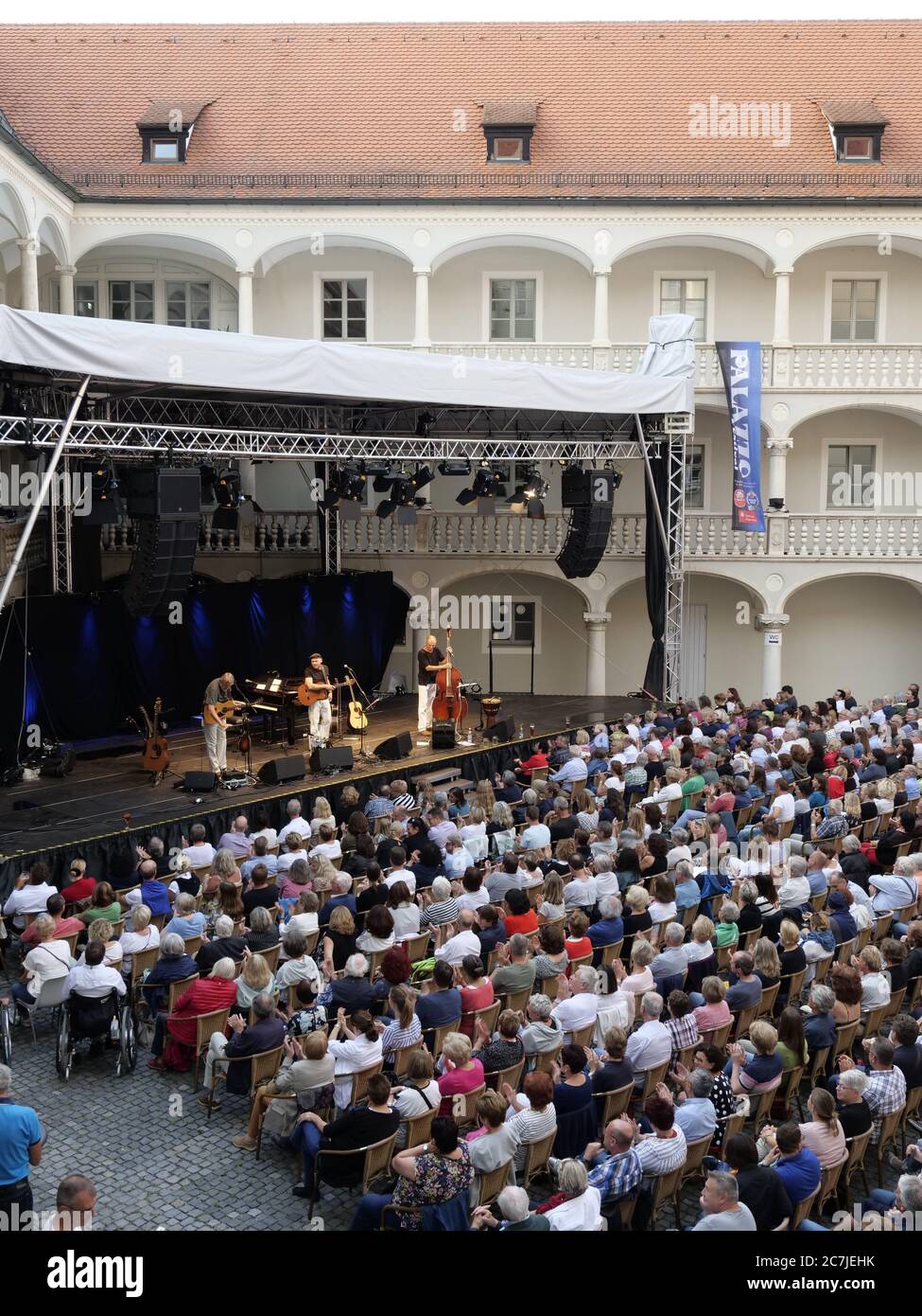 Regensburg, Altstadt, Open Air Konzert im Innenhof des Thon-Dittmer-Palais, Bayern, Deutschland Stockfoto