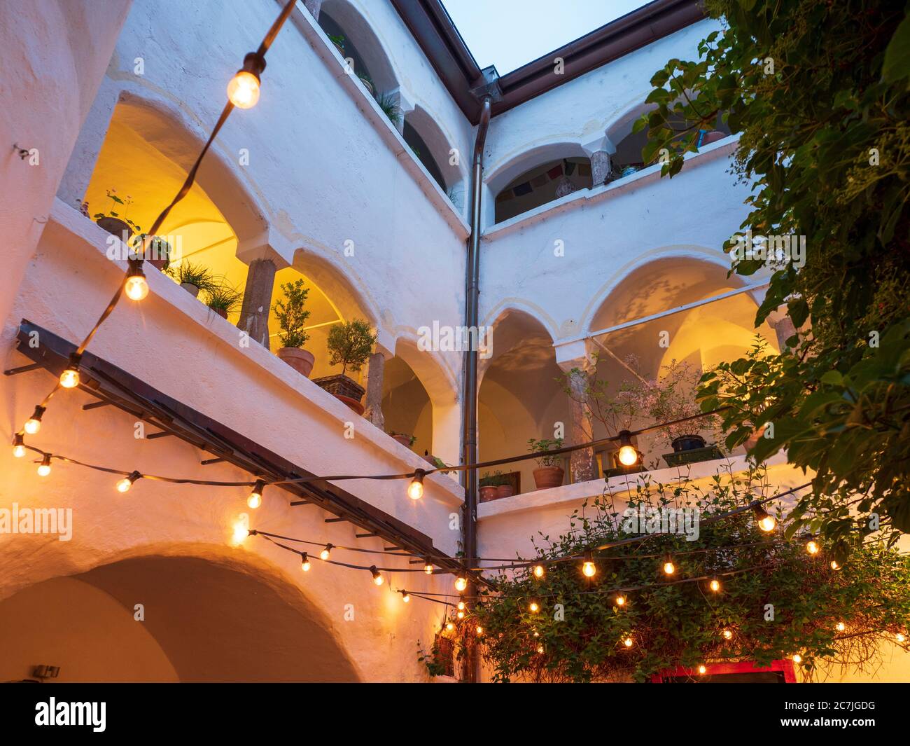 Henkerhaus in der Abenddämmerung, Altstadt, Passau, Bayern, Deutschland Stockfoto