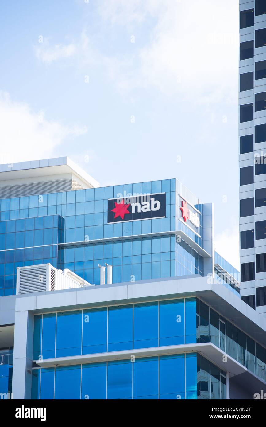 Perth, Australien, 21. November 2017: NAB Bank Headquarter Office Building in Perth Business District, Western Australia. Stockfoto