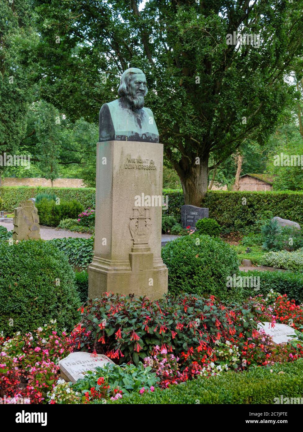 Grab Hoffmann von Fallersleben, Corvey, Höxter, Niedersachsen, Deutschland Stockfoto