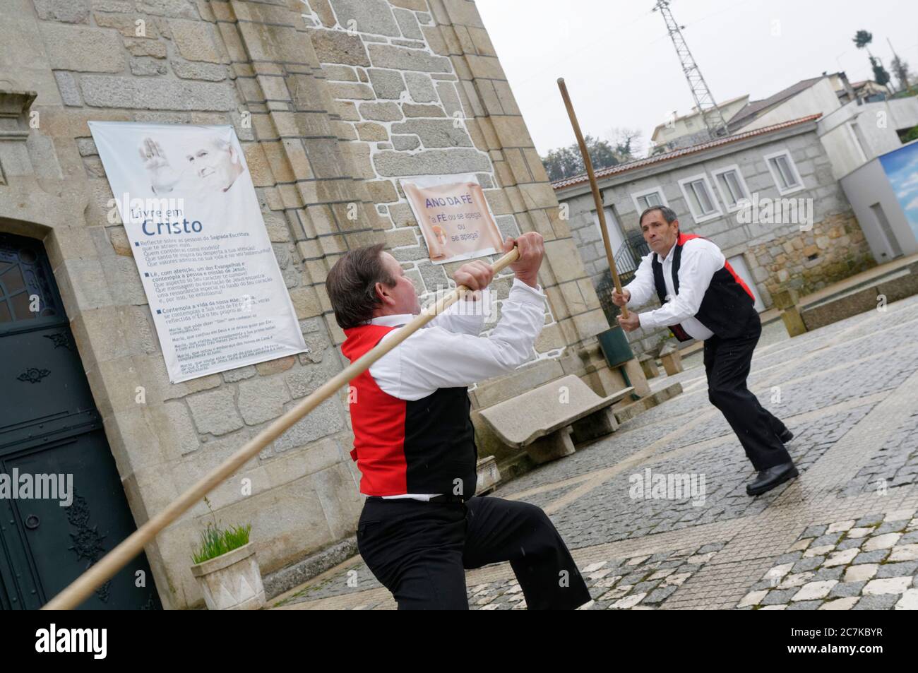 Traditionelle Stockkämpfe in Fafe, Portugal Stockfoto