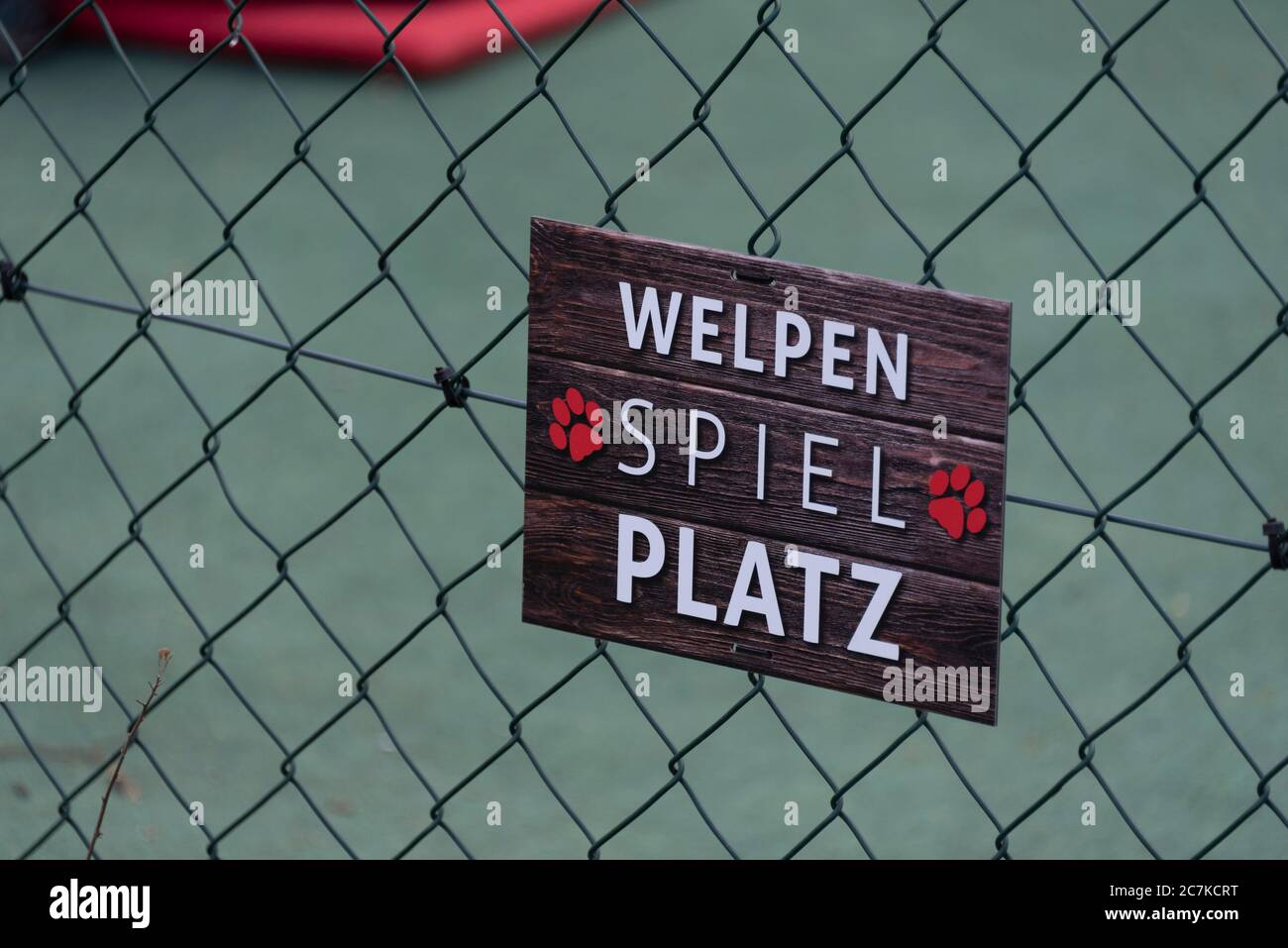 Welpe Spielplatz, Symbol Bild Stockfoto