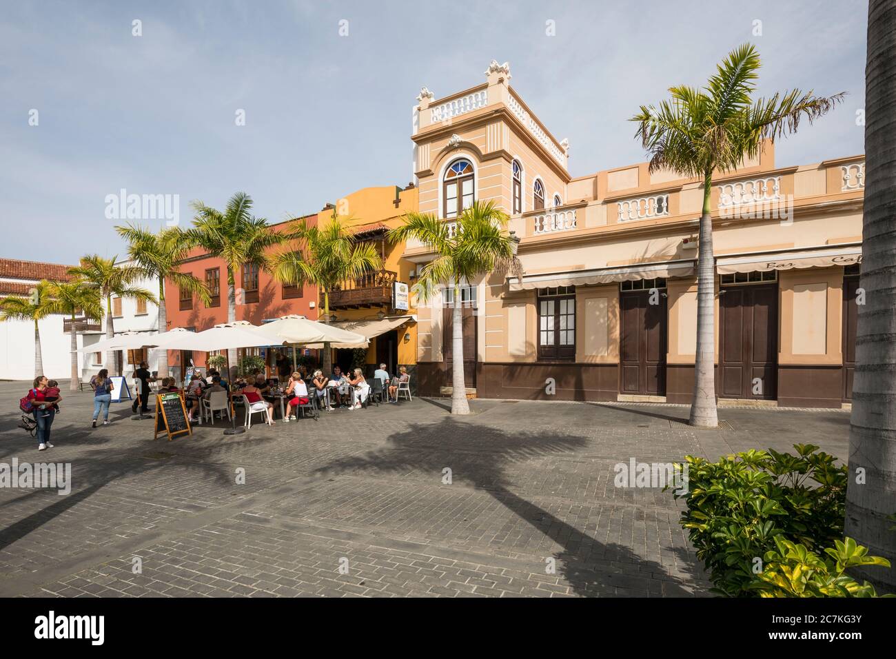 Bar Central an der Plaza de los Remedios, Buenavista del Norte, Teneriffa, Kanarische Inseln, Spanien Stockfoto