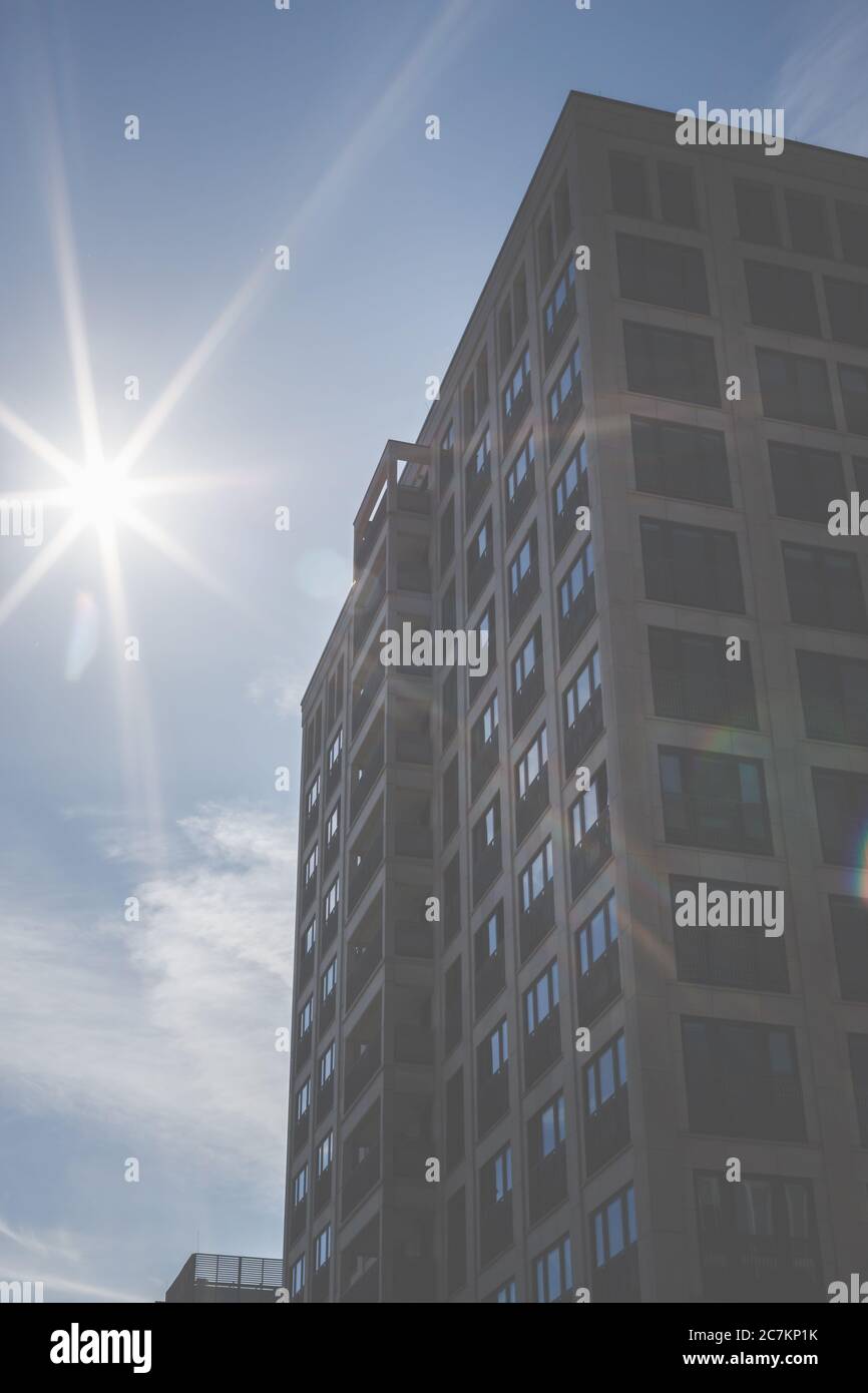 Leben, leben und arbeiten Sie modern in München, der bayerischen Landeshauptstadt an der Isar. Stockfoto