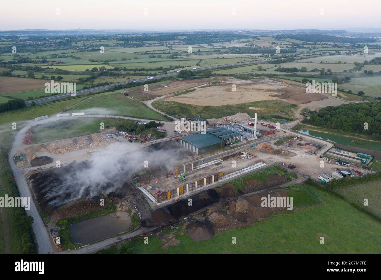 SWINDON UK - 14. JULI 2019: Luftaufnahme des Recycling-Zentrums Park Grounds, Brinkworth Rd, Wootton Bassett, Wiltshire Stockfoto