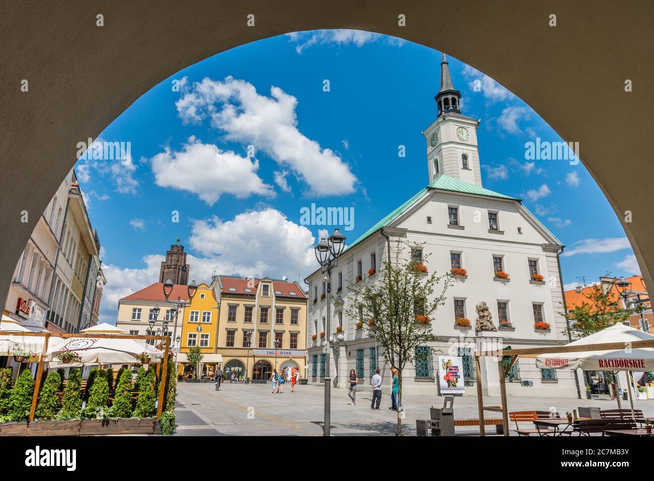 Gliwice, Oberschlesien, Polen 17. Juli 2017. Rathaus von Gliwice am Marktplatz. Stockfoto
