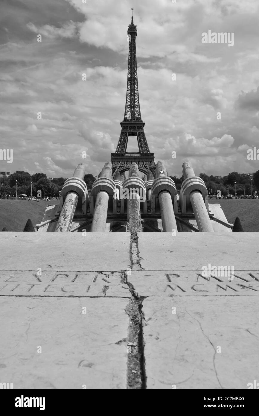 Brunnen in den Gärten des Trocadéro (Jardins du Trocadéro) und dem