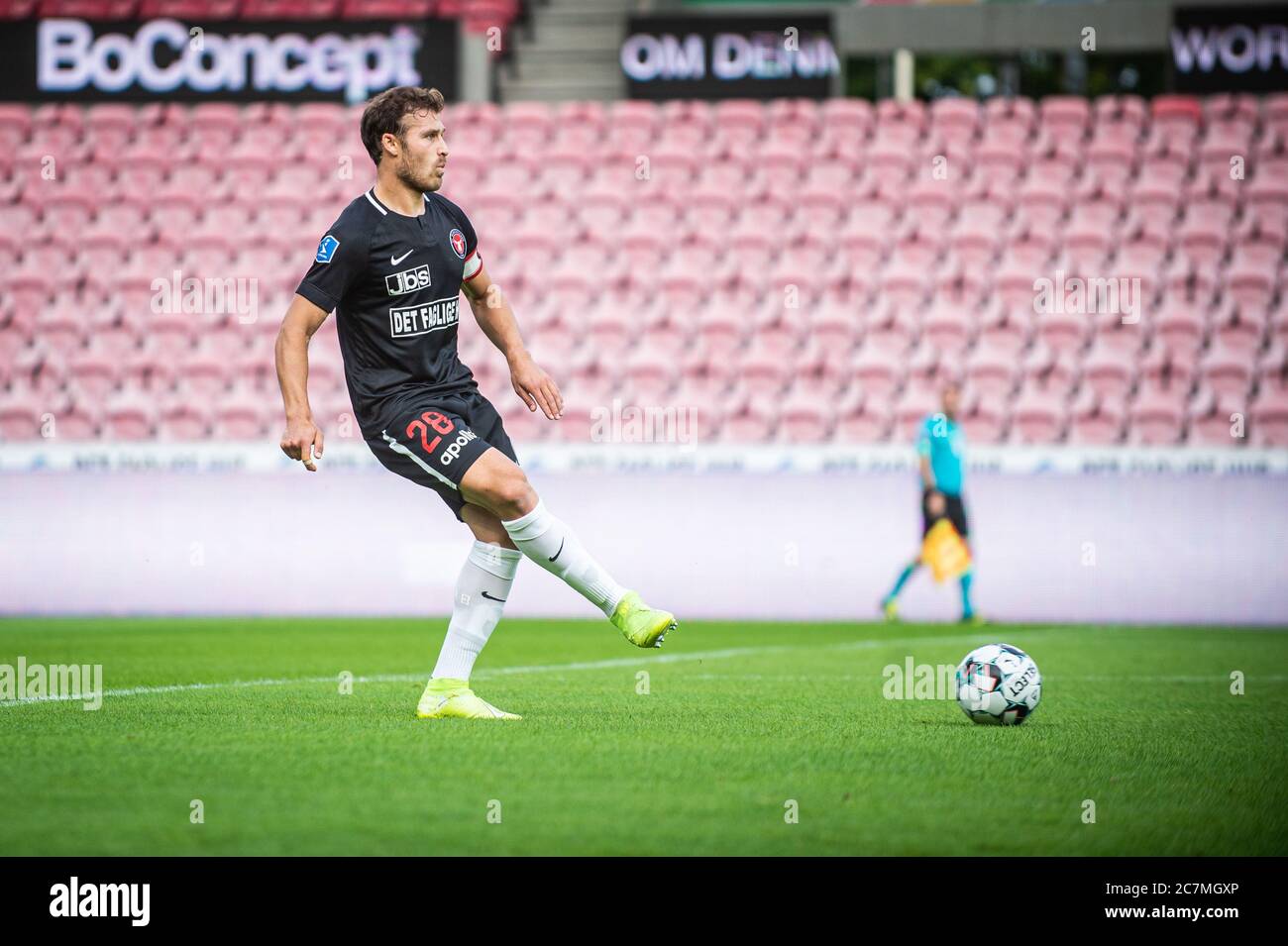 Herning, Dänemark. Juli 2020. Erik Sviatchenko (28) vom FC Midtjylland beim 3F Superliga-Spiel zwischen FC Midtjylland und FC Nordsjaelland in der MCH Arena in Herning. (Foto Kredit: Gonzales Foto/Alamy Live News Stockfoto