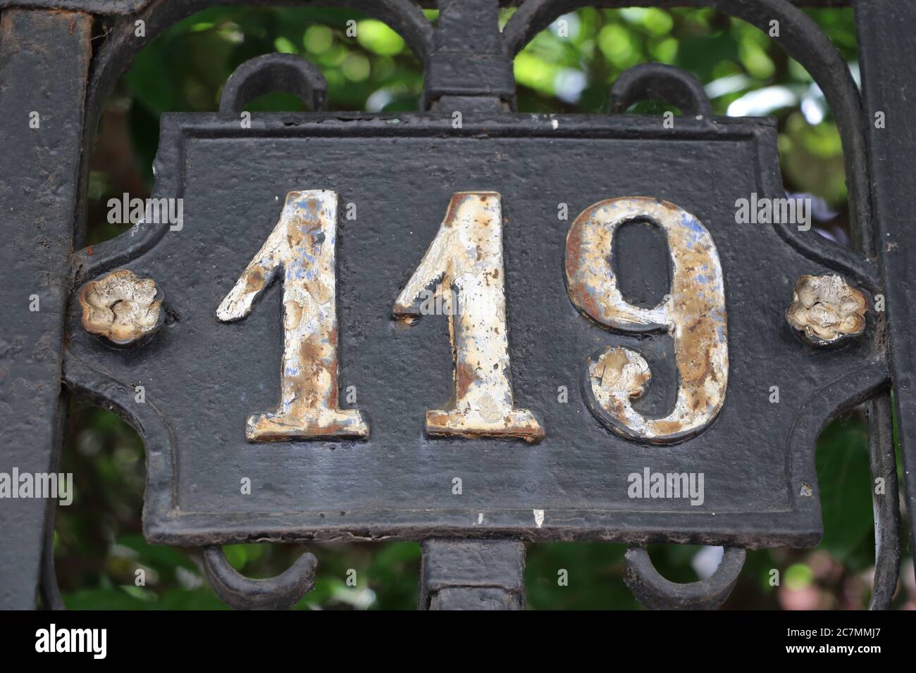 Haus Nummer 119 in der Stadt Clamart, Frankreich Stockfoto