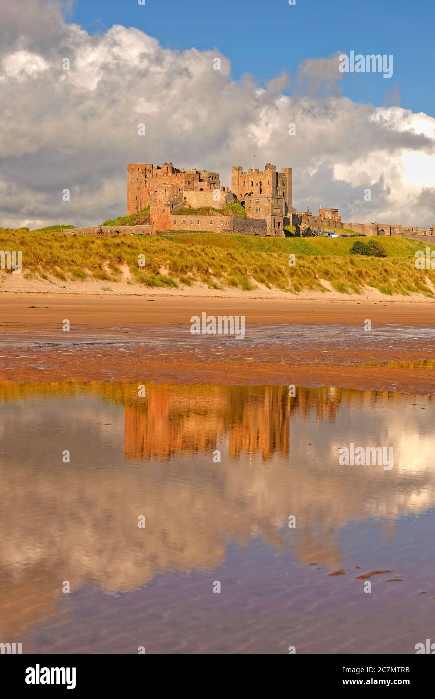 Bamburgh Castle, Bamburgh, Northumberland, England. Stockfoto