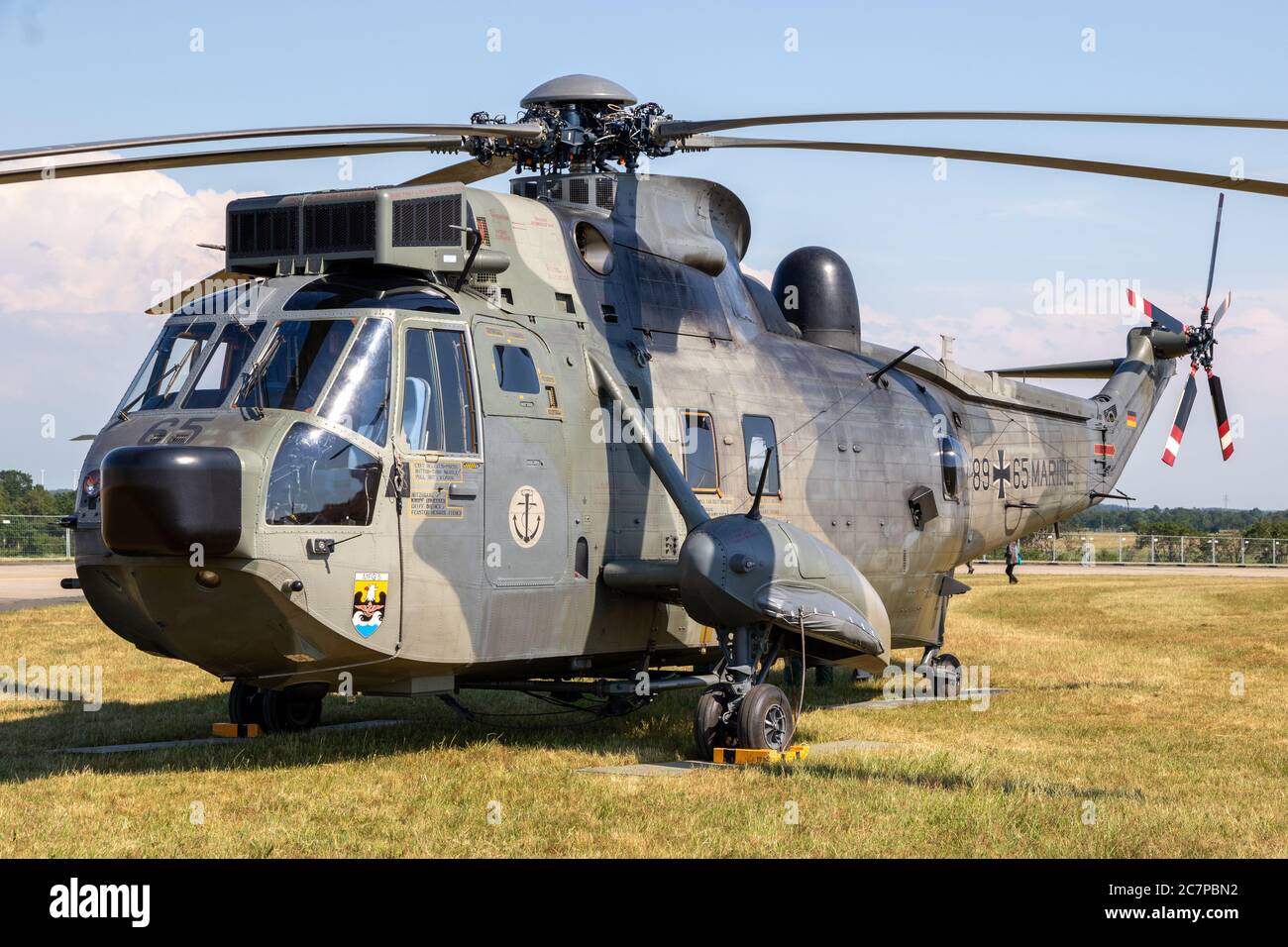 NORDHOLZ, DEUTSCHLAND - 14. JUN 2019: Sikorsky S-61 Sea King Such- und Rettungshubschrauber (SAR) der deutschen Marine auf dem Flugstützpunkt Nordholz. Stockfoto