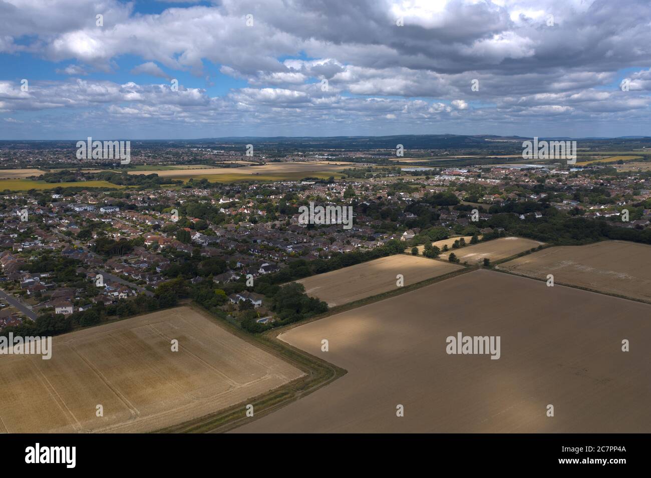 Luftaufnahme von der Südküste Englands bei Goring Gap Blick auf die South Downs an einem schönen Sommertag. Stockfoto