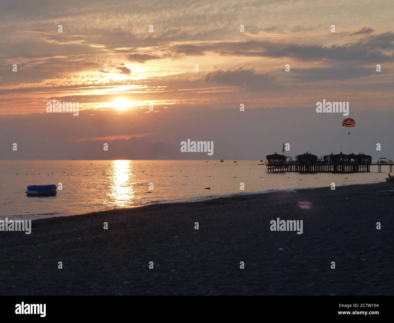 Türkei Urlaub Strand Sonnenuntergang Stockfoto