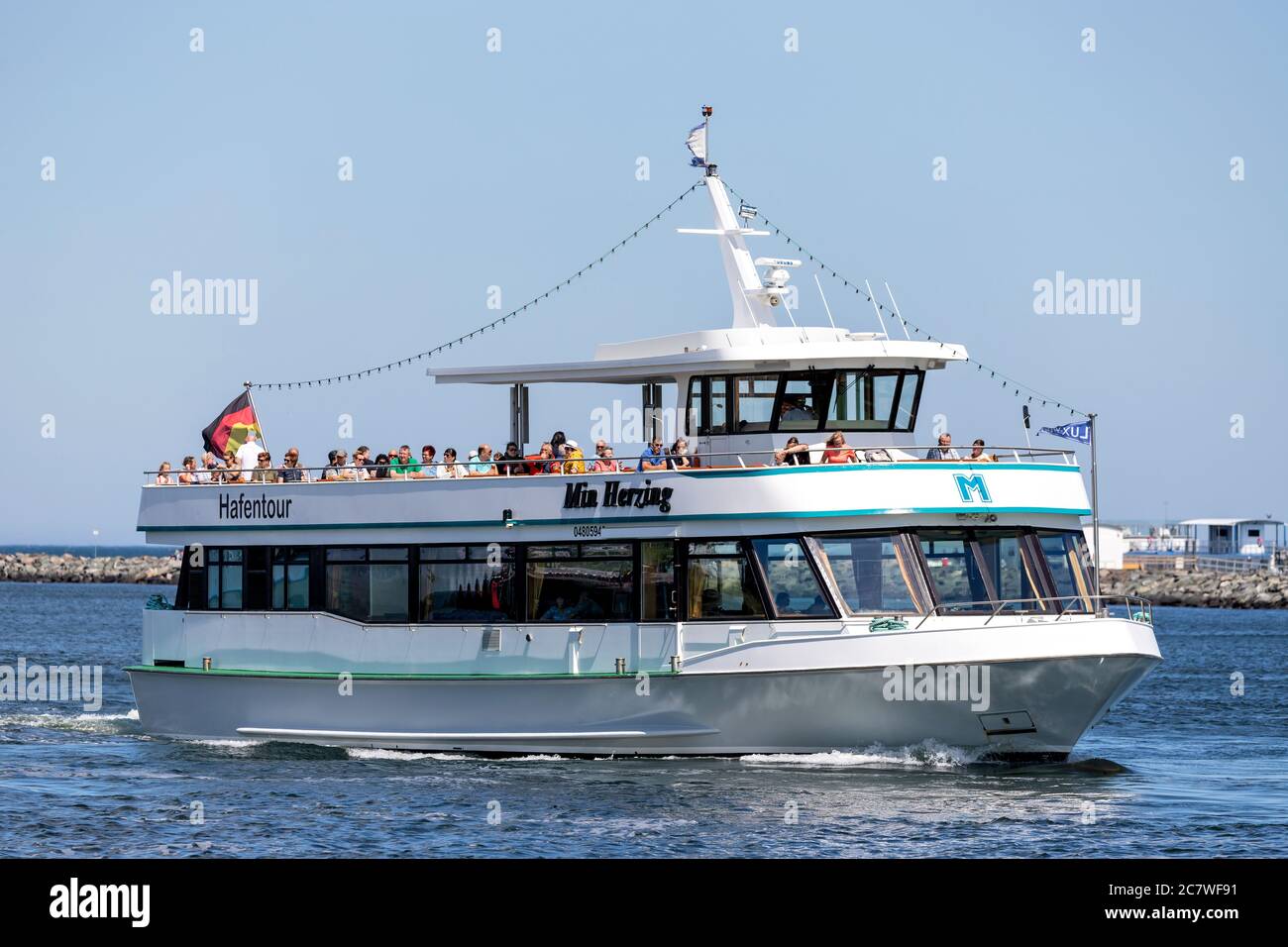 Ausflugsboot MIN HERZING auf Rostocker Hafen Stadtrundfahrt Stockfoto