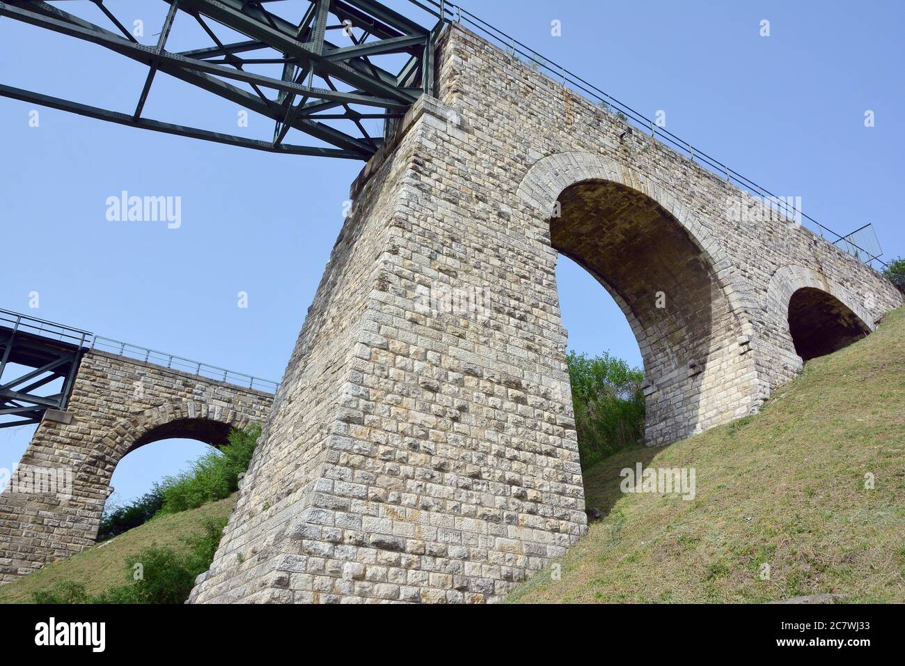 Eisenbahnbrücke, Viadukt, Biatorbágy, Kreis Pest, Ungarn, Magyarország, Europa Stockfoto