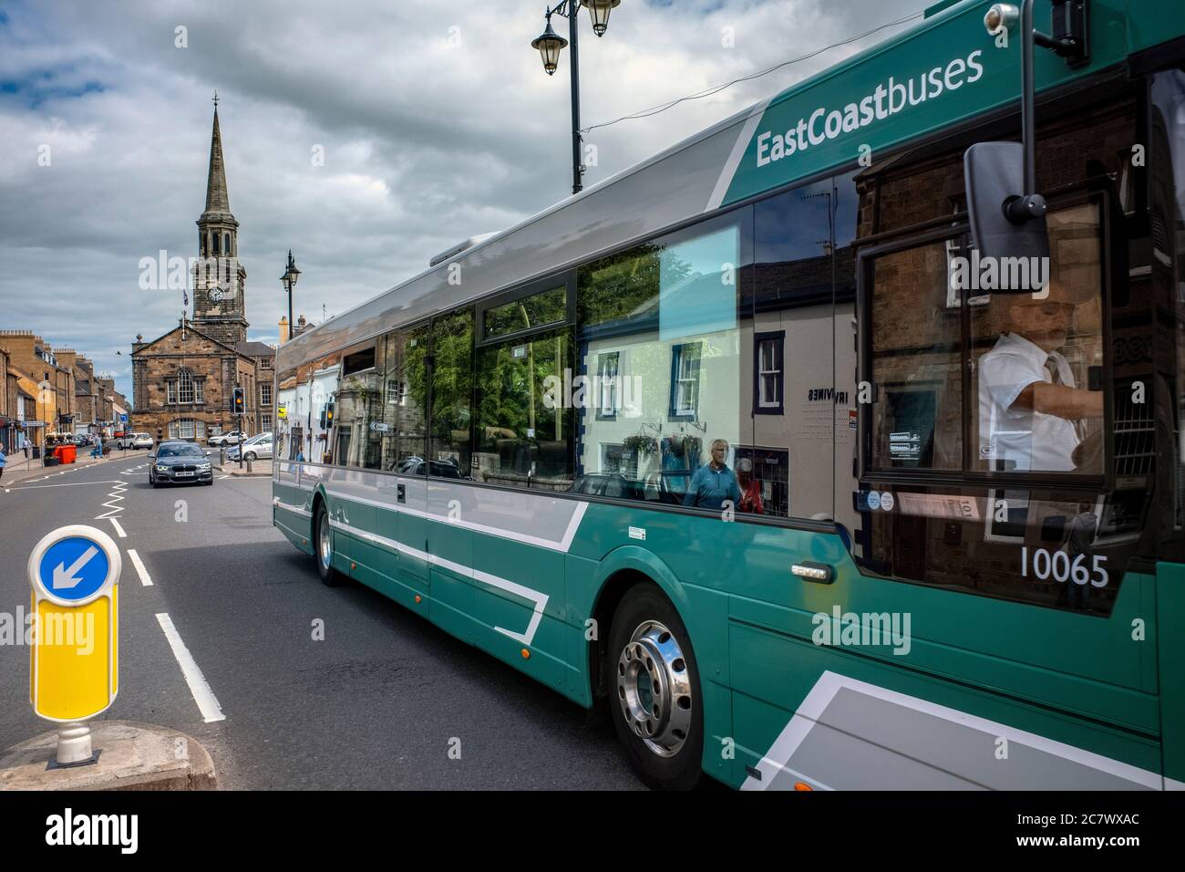 East Coast Bus in Court Street, Haddington, East Lothian, Schottland, Großbritannien. Stockfoto