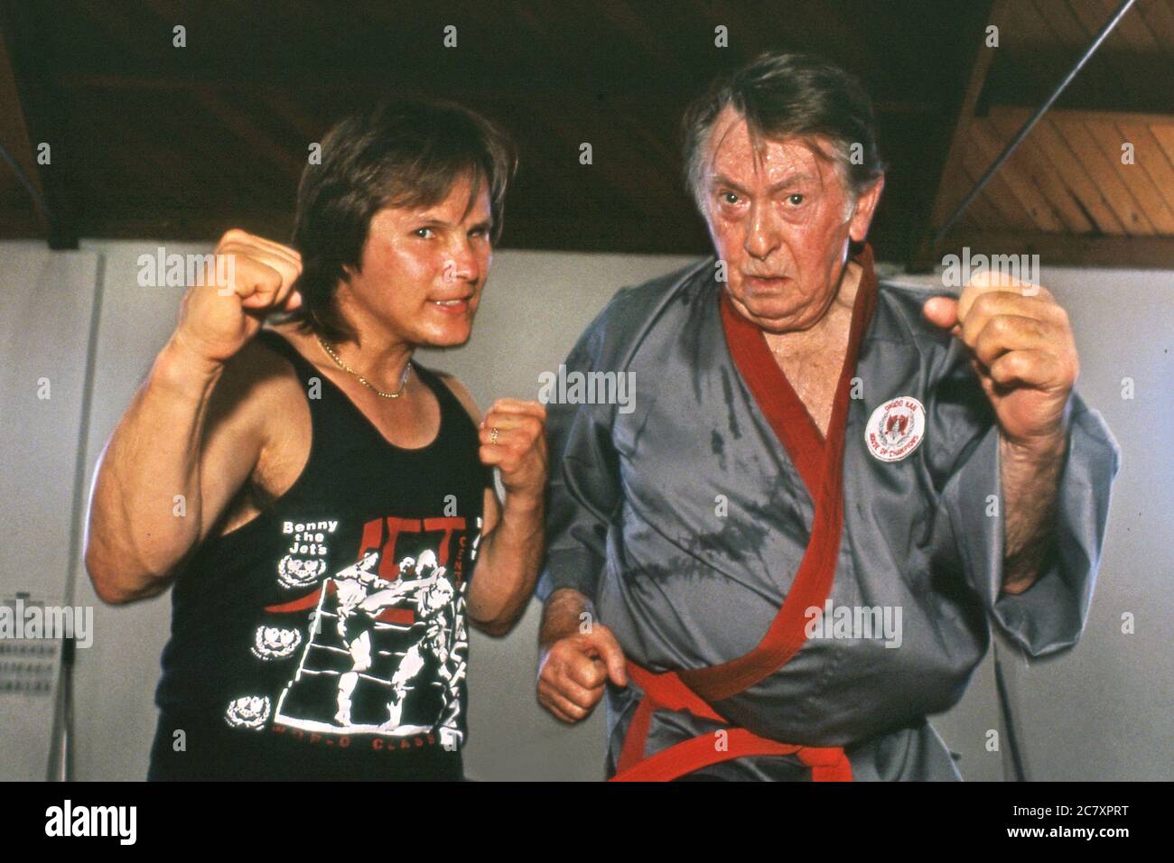 MacDonald Carey Ausbildung mit Kampfsporttrainer Benny Urquidez in Los Angeles, CA. Stockfoto