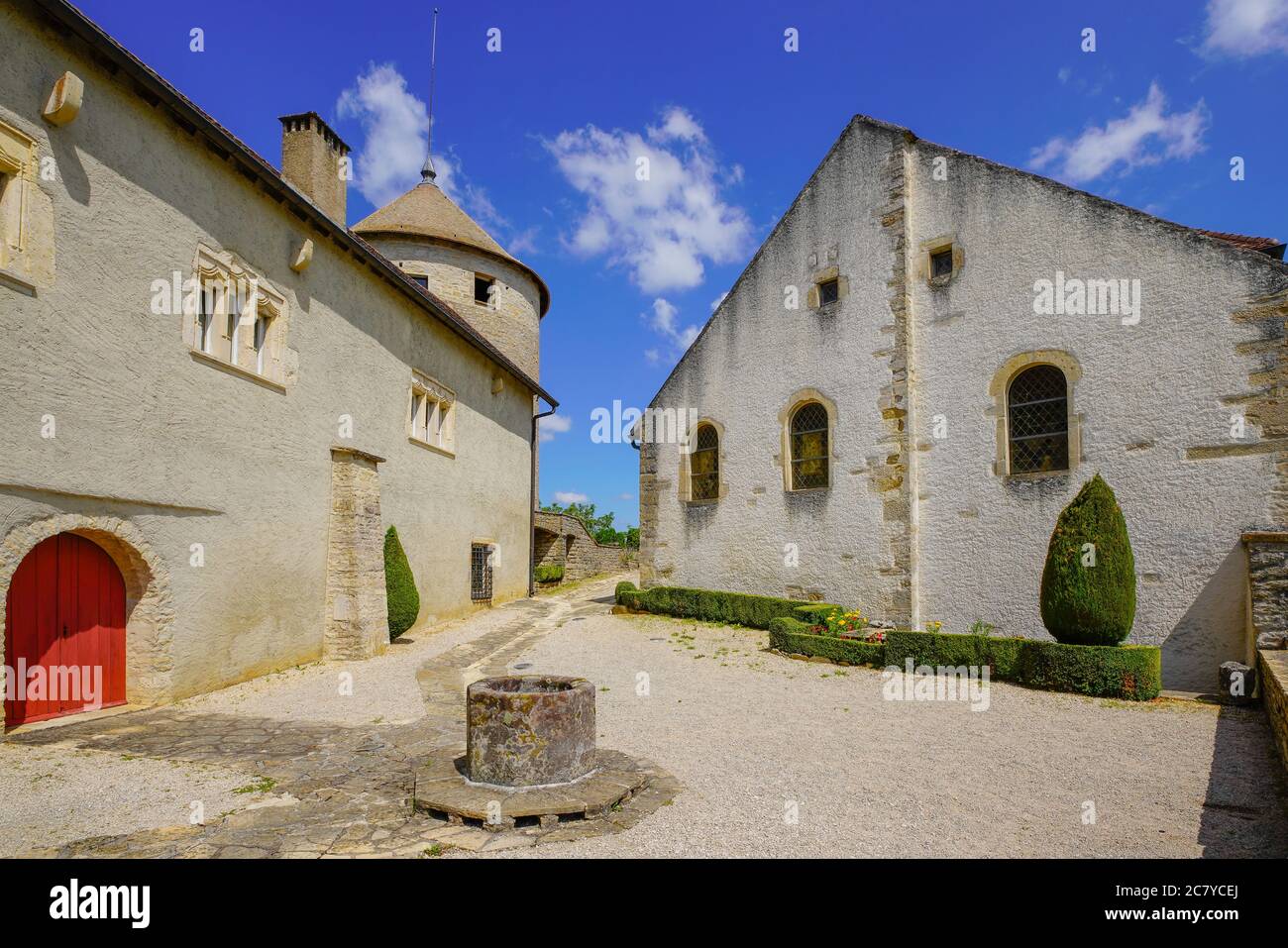 Mittelalterliches Schloss von Belvoir im Département Doubs der Region Bourgogne-Franche-Comte in Frankreich. Stockfoto