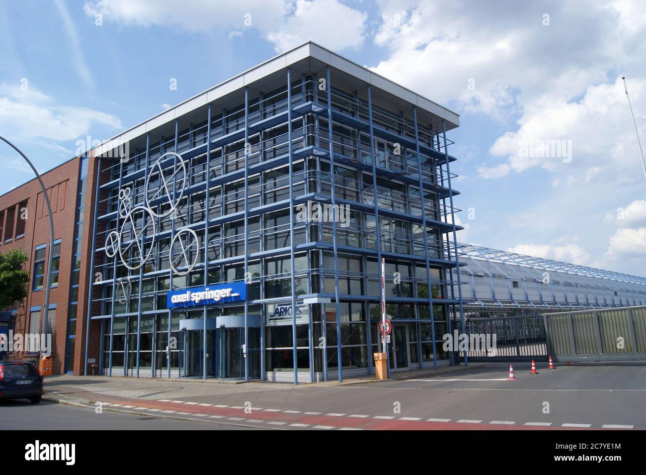 Die im November 1993 eröffnete Druckerei der Axel Springer AG am Brunsbütteler Damm 156 – 172 in Berlin-Spandau. Stockfoto