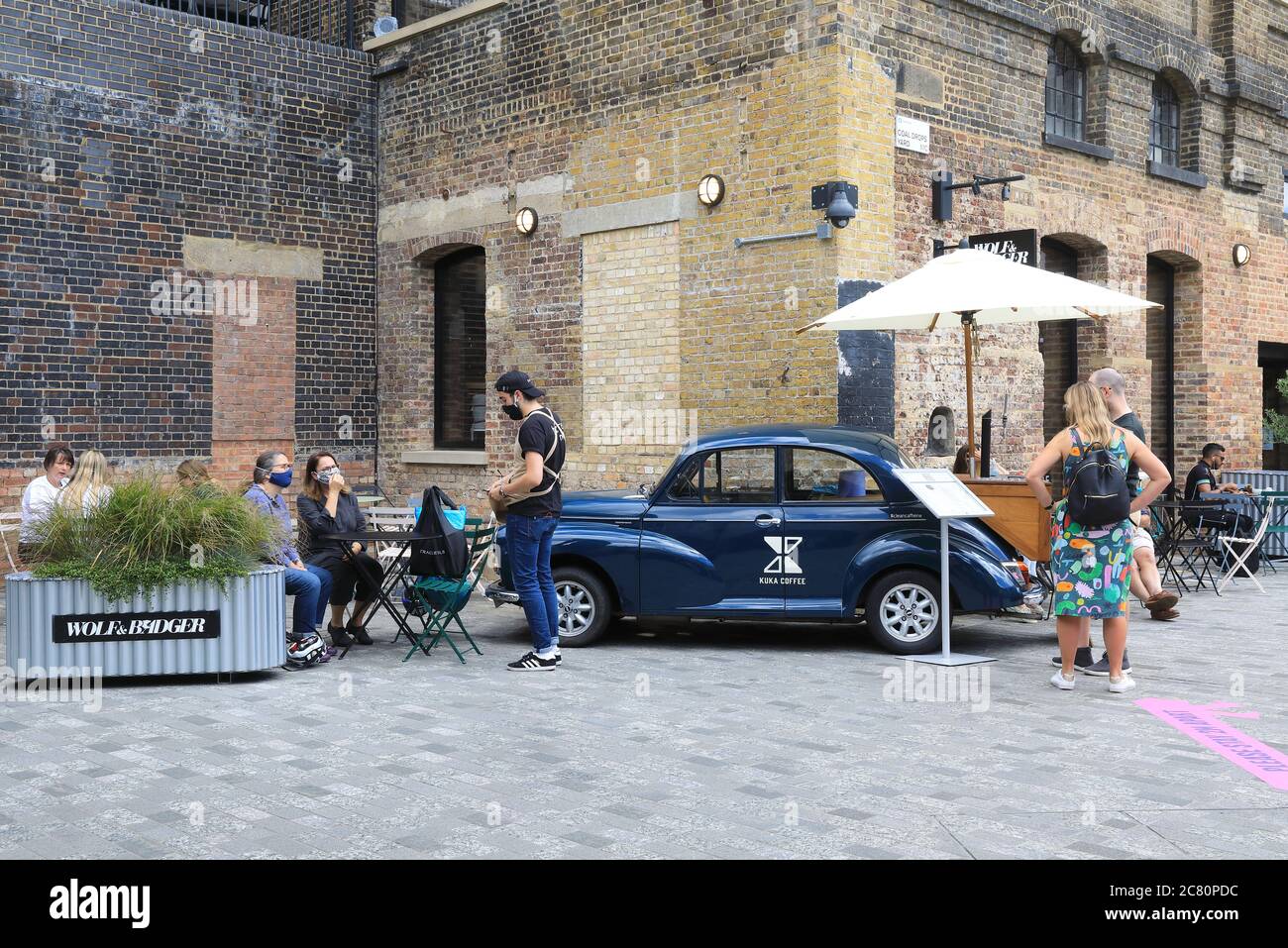 Wolf & Badger Restaurant nach Covid-Safe Maßnahmen in CDY in Kings Cross, North London, Großbritannien Stockfoto