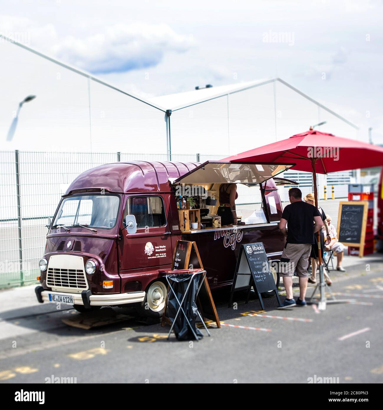 Renault Estafette Foodtruck Kaffeebude Stockfoto