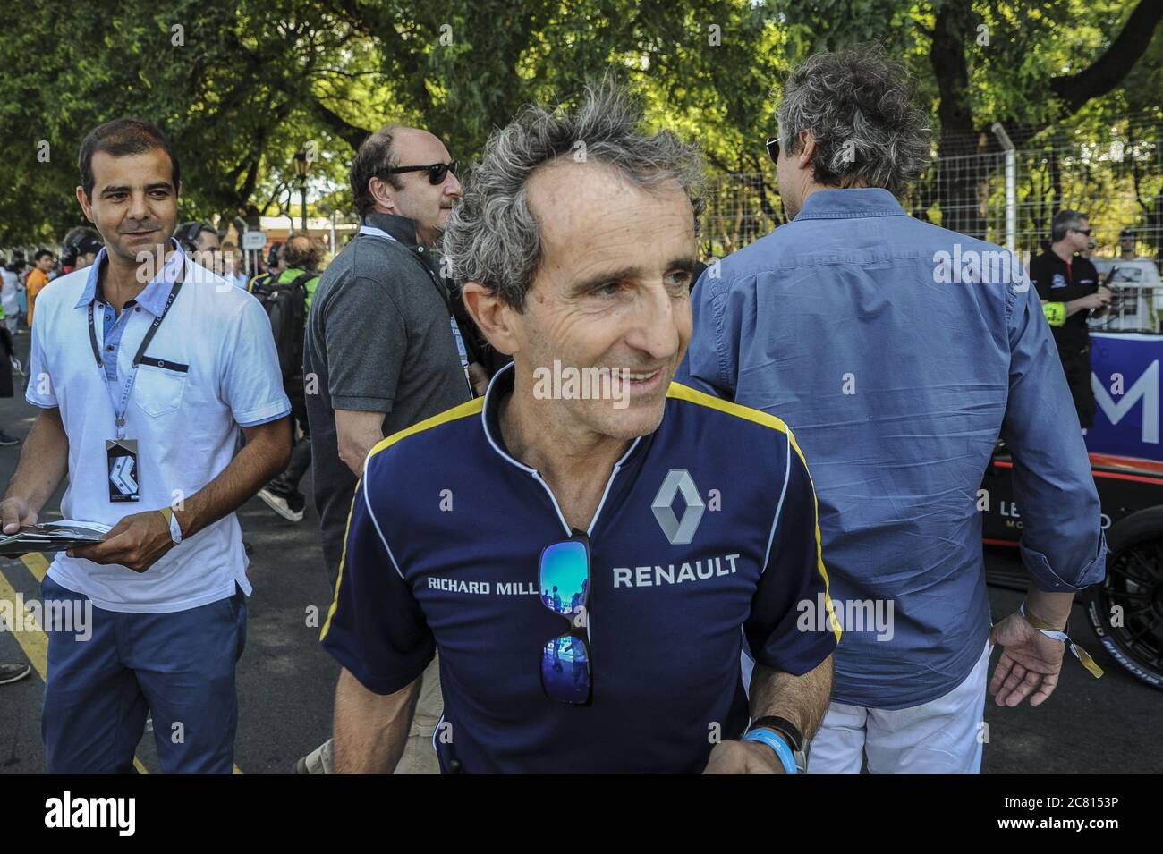 BUENOS AIRES, ARGENTINIEN - 06. Feb 2016: Viermal Formel-1-Champion und Formel-E Renault-Manager Alain Prost während des Bues auf Boxen fotografiert Stockfoto
