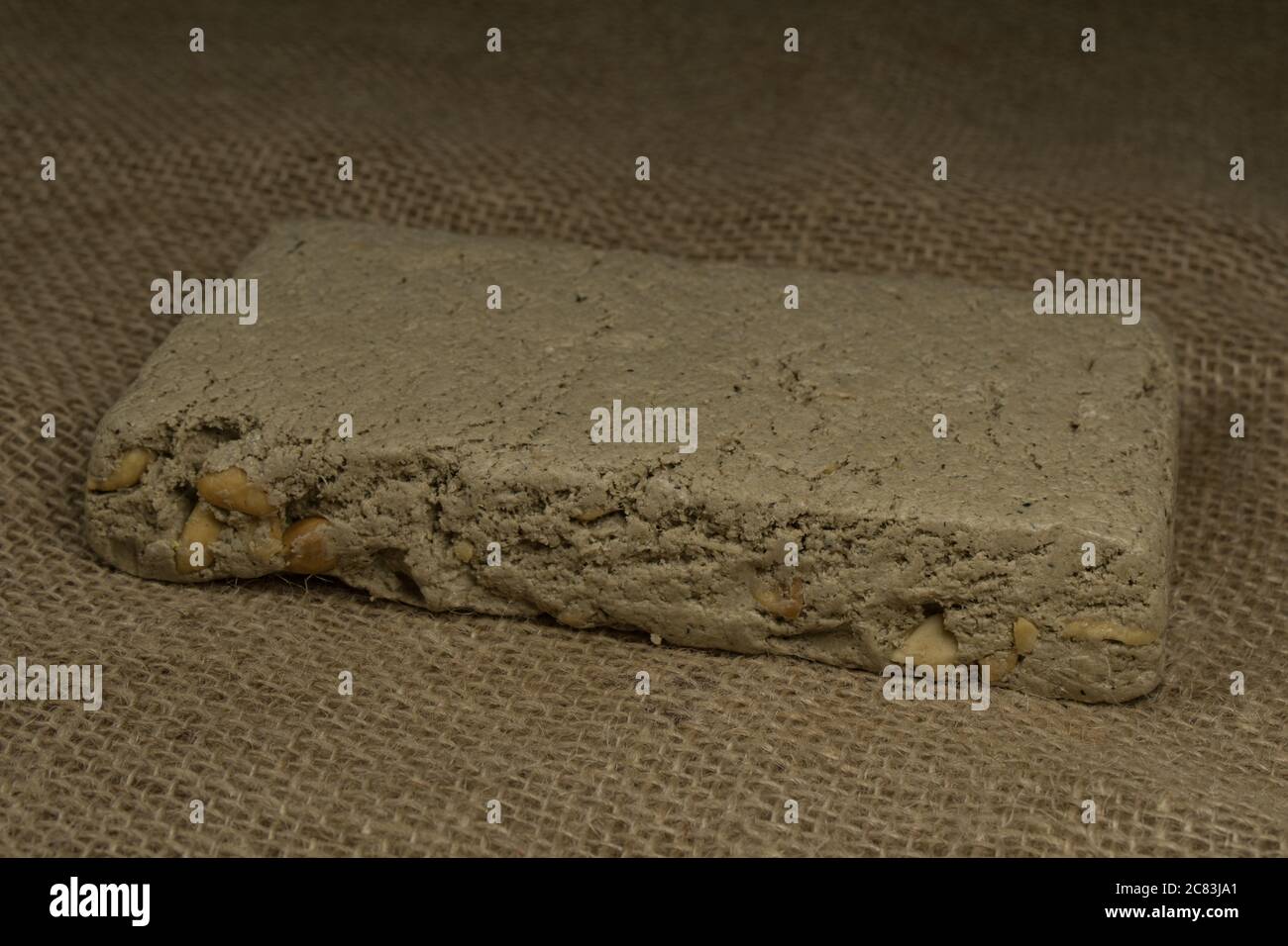 Süße Halva auf Quappe Serviette Stockfoto