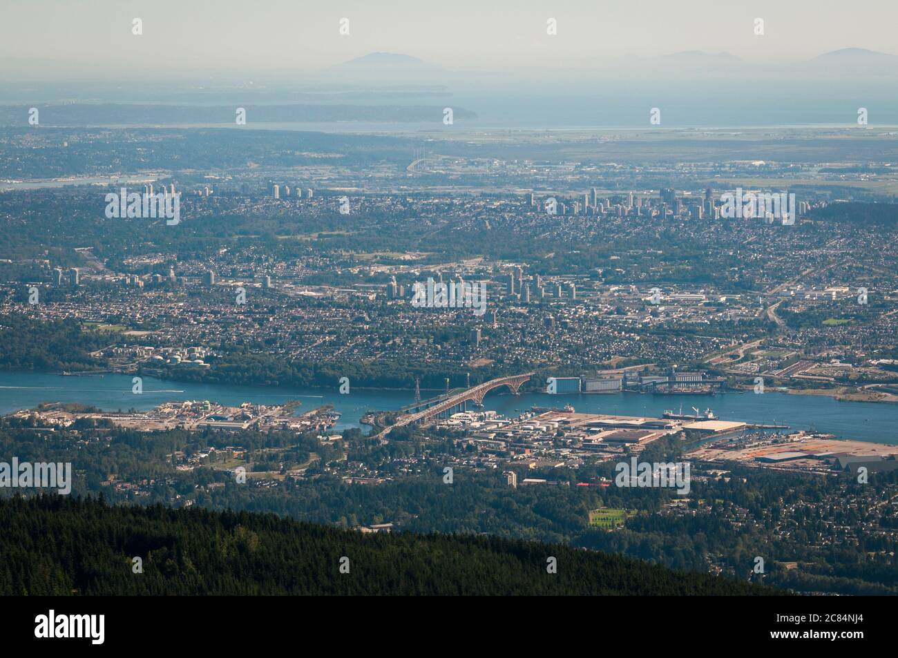 Vancouver, vom Grouse Mountain aus gesehen, Vancouver, British Columbia, Kanada. Stockfoto